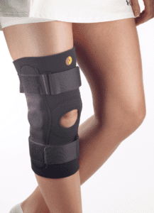 Neoprene Patella Stabilizer with Buttress and Hinge